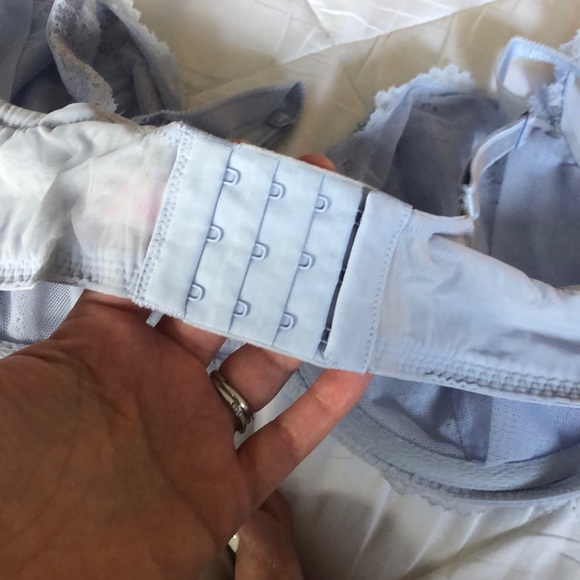 Victoria’s Secret Dream Angels Bra - Picture 3 of 4